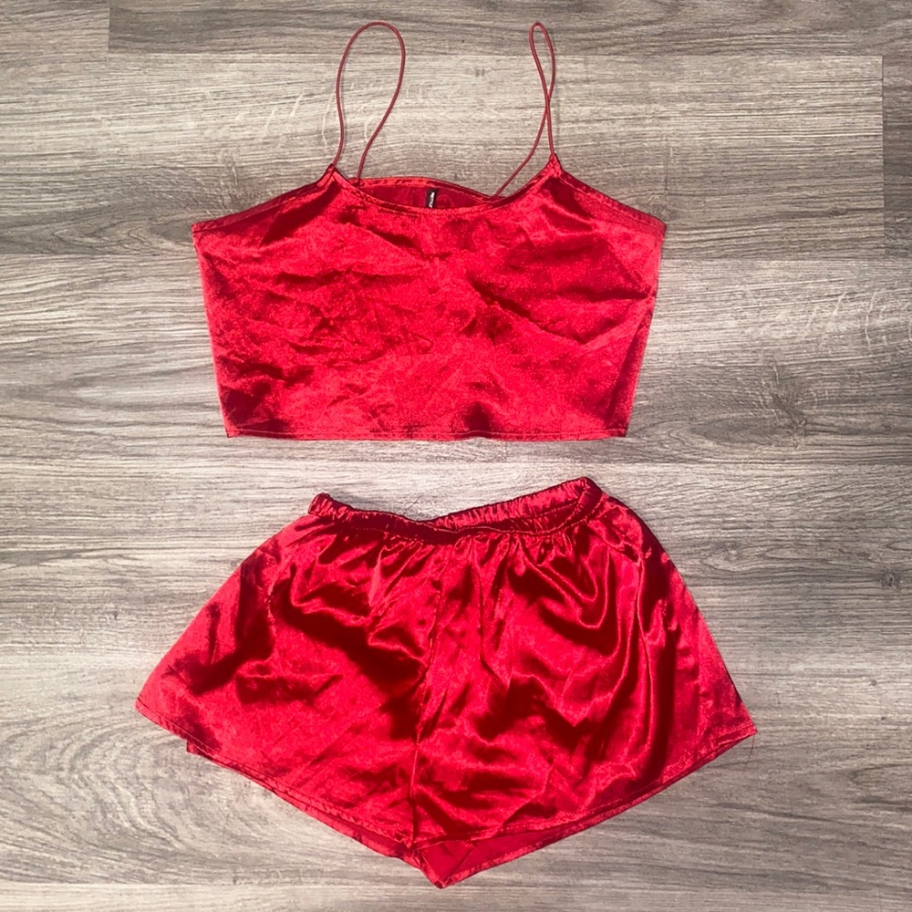 PRETTYLITTLETHING SATIN PAJAMA SET